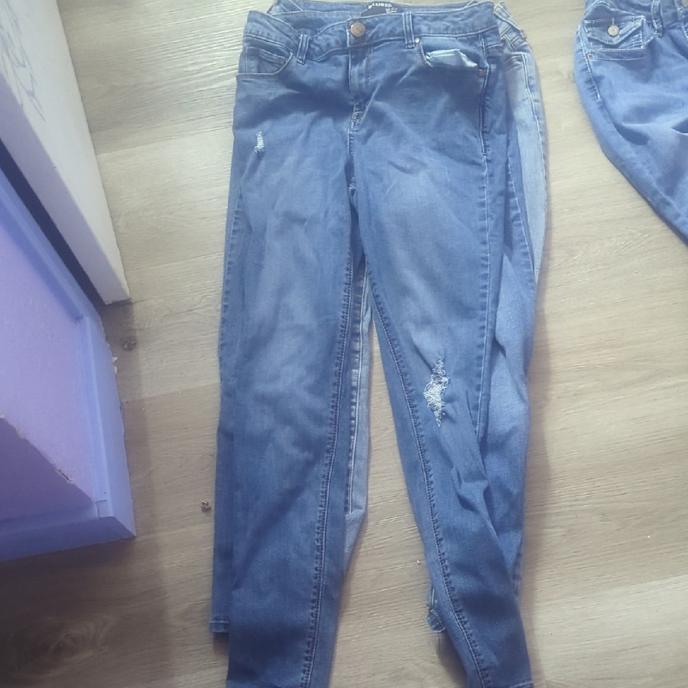 3 Pairs Of Classic Blue Women's Jeans